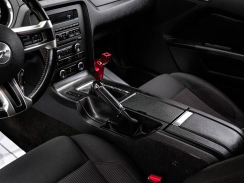 Used 2014 Ford Mustang GT image 23