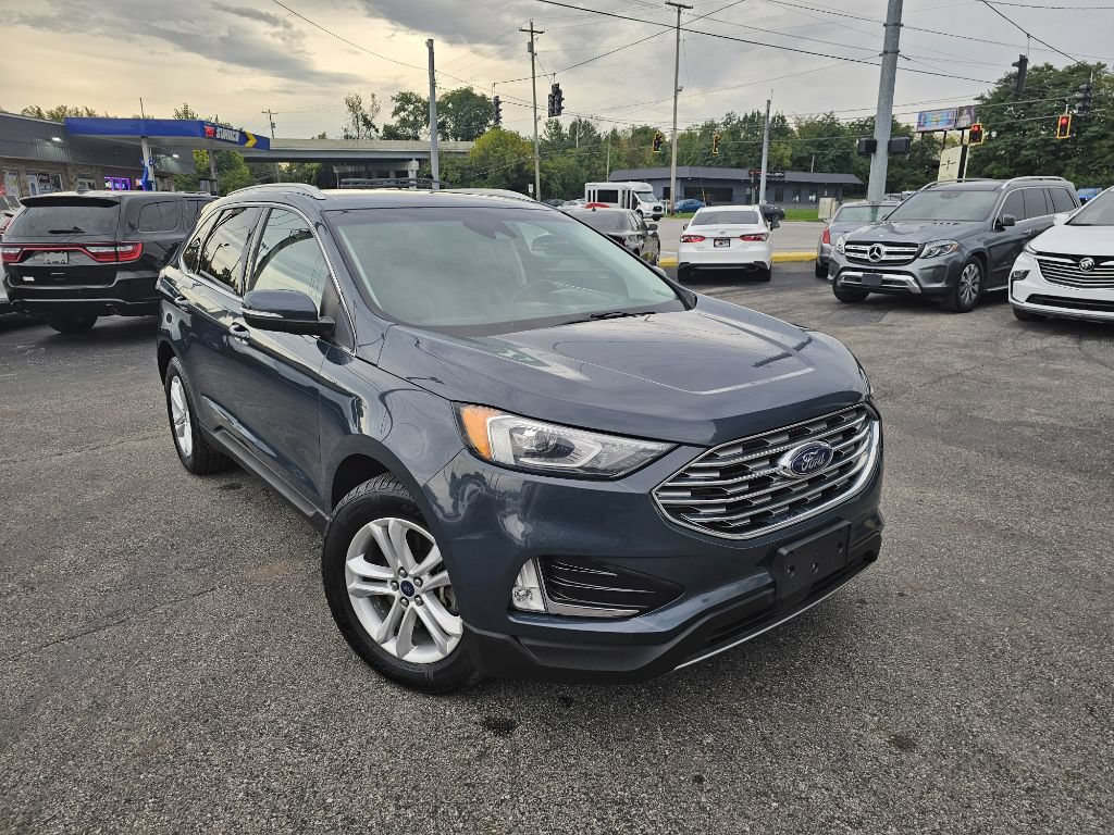 Used 2019 Ford Edge SEL w/ Equipment Group 201A AWD/4WD image 4