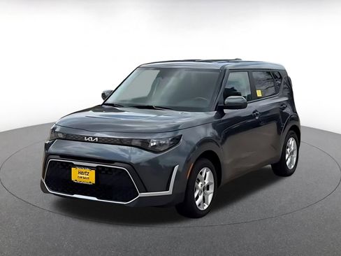 Used 2025 Kia Soul LX w/ LX Technology Package FWD image 7