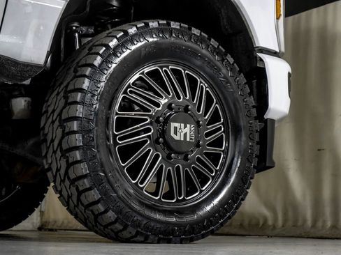 Used 2025 Ford F350 XLT AWD/4WD image 51