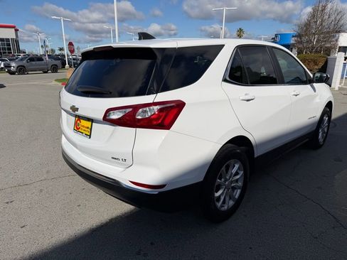 Used 2021 Chevrolet Equinox LT image 6