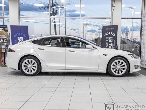 Used 2019 Tesla Model S 100D image 10