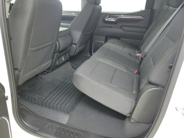 Used 2023 Chevrolet Silverado 1500 LT AWD/4WD image 21
