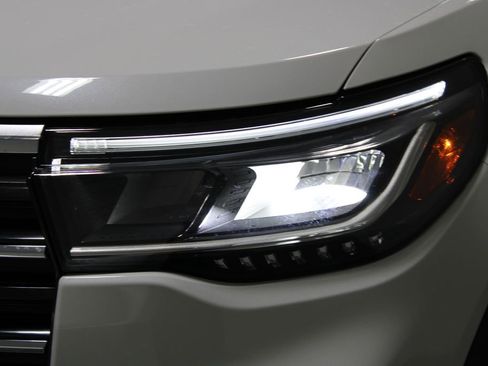 New 2026 Ford Explorer Active image 54