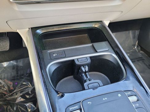 Used 2021 Mercedes-Benz GLA 250 4MATIC image 27
