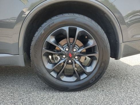 Certified 2022 Dodge Durango R/T w/ Blacktop Package RWD image 13