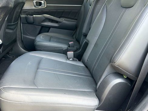 Used 2023 Kia Sorento SX FWD image 30