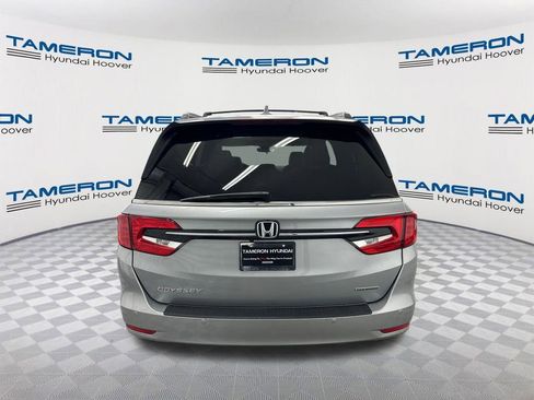 Used 2021 Honda Odyssey Touring image 4