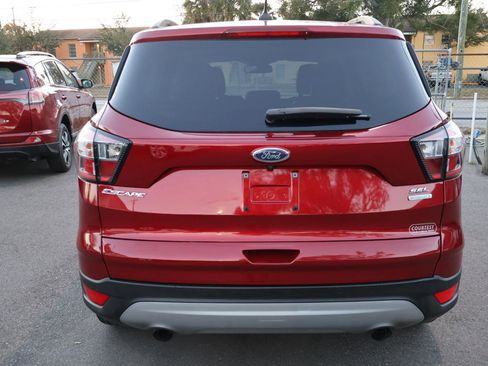 Used 2018 Ford Escape SEL w/ Ford Safe & Smart Package FWD image 6