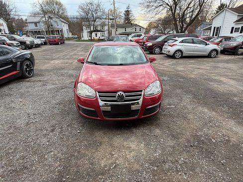 Used 2009 Volkswagen Jetta SEL FWD image 1