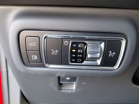 New 2026 Lincoln Nautilus Premier w/ Equipment Group 102A image 37