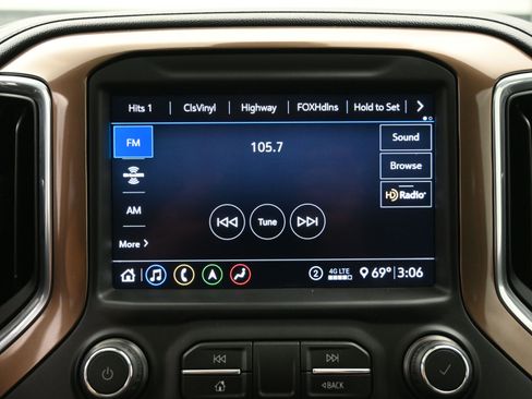 Used 2020 Chevrolet Silverado 2500 High Country w/ Z71 Off-Road Package image 31