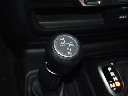 Used 2023 Jeep Wrangler Unlimited image 14