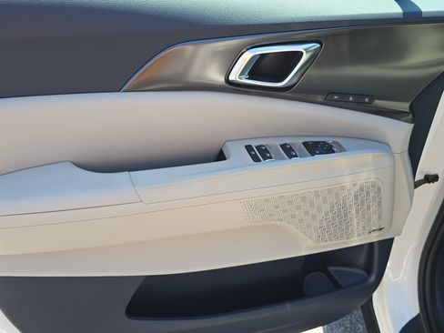 New 2026 Kia Carnival SX Prestige FWD image 19