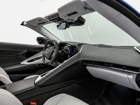 Used 2024 Chevrolet Corvette Z06 w/ Z07 Performance Package RWD image 66