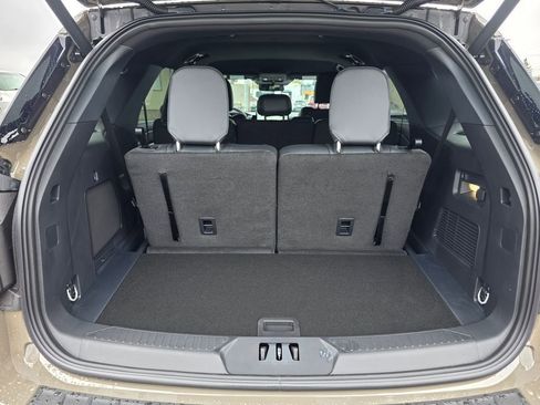 New 2026 Ford Explorer ST-Line w/ ST-Line Street Pack image 22