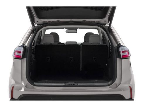 Used 2020 Ford Edge Titanium w/ Class II Trailer Tow Package AWD/4WD image 27