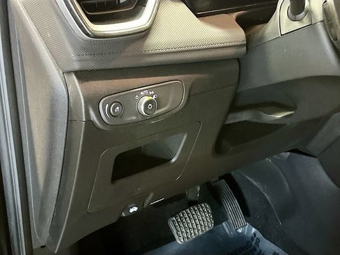 Used 2024 Chevrolet TrailBlazer LT w/ Convenience Package AWD/4WD image 10