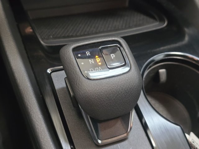 Used 2023 Nissan Rogue S FWD image 16