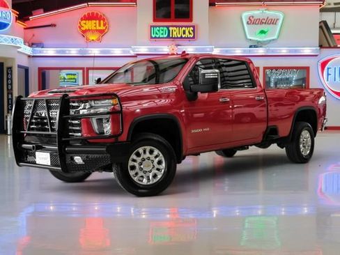 Used 2023 Chevrolet Silverado 3500 LTZ w/ LTZ Convenience Package AWD/4WD image 2