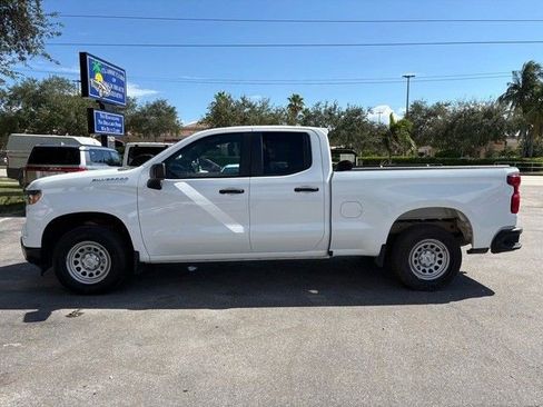 Used 2022 Chevrolet Silverado 1500 W/T w/ WT Value Package image 4