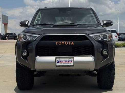 Used 2022 Toyota 4Runner TRD Off-Road Premium w/ Moonroof Package AWD/4WD image 7