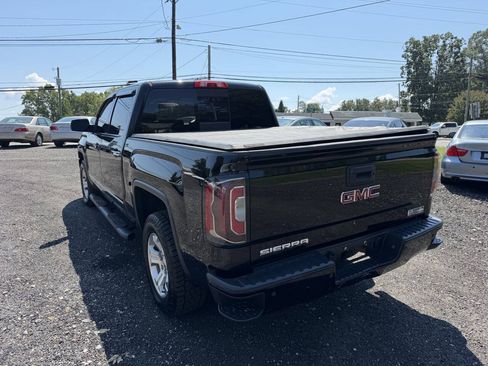 Used 2016 GMC Sierra 1500 SLE w/ All-Terrain Package AWD/4WD image 4