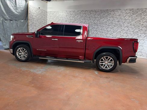Used 2022 GMC Sierra 1500 SLT w/ SLT Premium Package AWD/4WD image 4