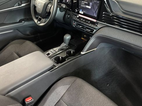 New 2026 Toyota Camry LE w/ Convenience Package FWD image 18