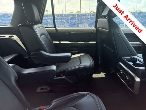 Used 2024 Ford Expedition Limited RWD image 14