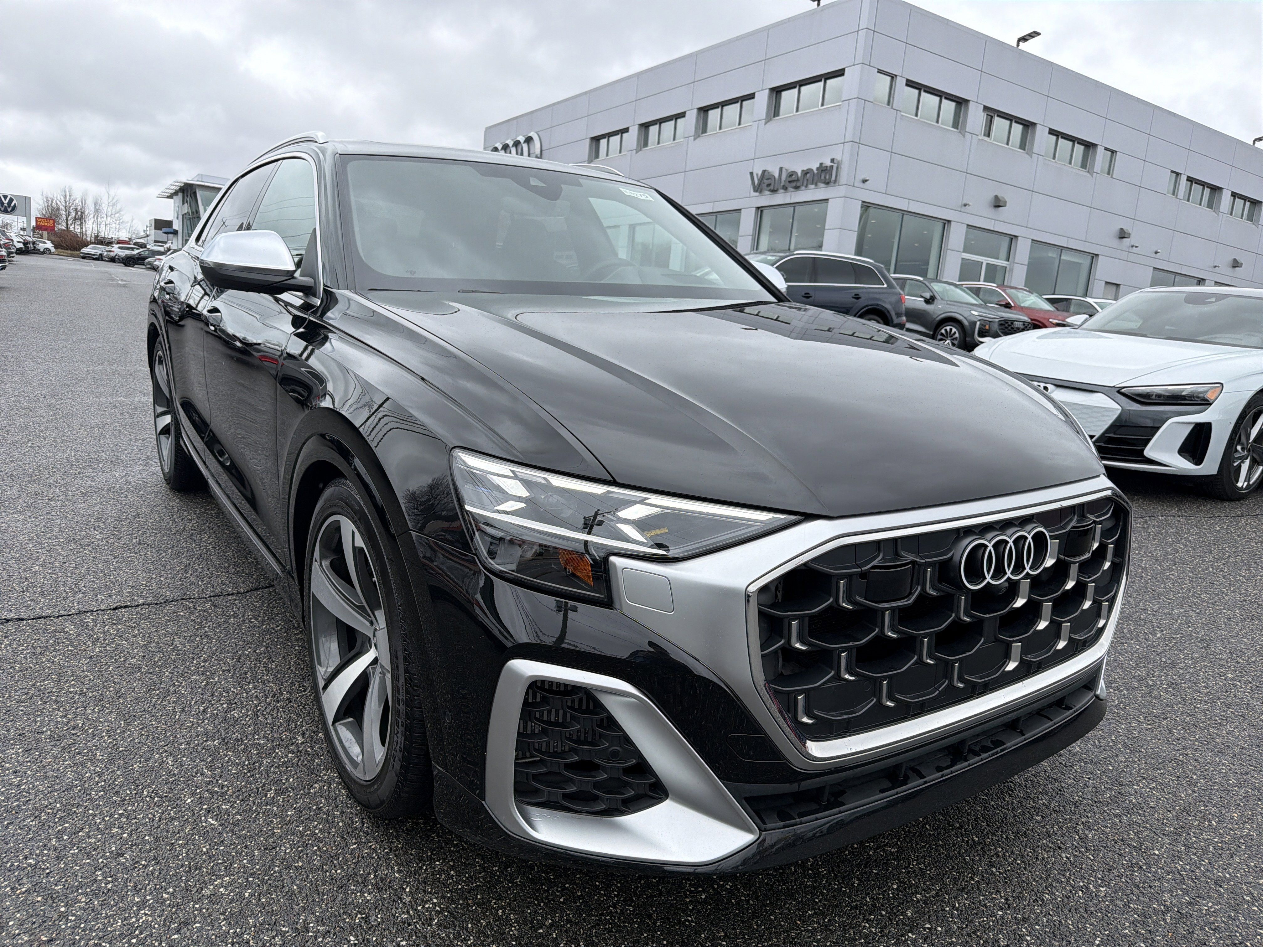 Certified 2024 Audi SQ8 Prestige w/ Prestige Package AWD/4WD image 1