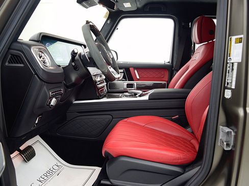 Used 2022 Mercedes-Benz G 63 AMG 4MATIC image 34