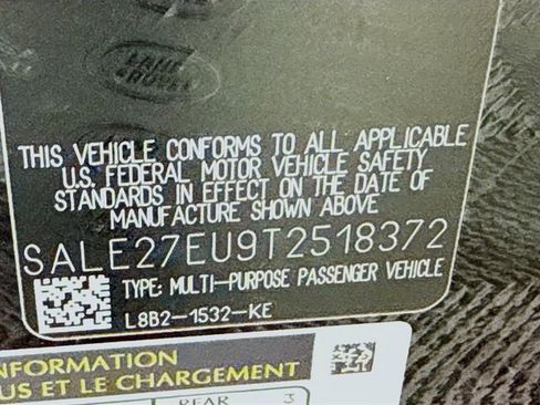 New 2026 Land Rover Defender 110 X-Dynamic SE AWD/4WD image 34