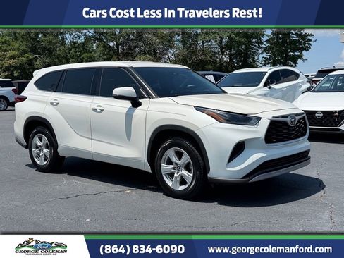 Used 2021 Toyota Highlander L FWD image 1