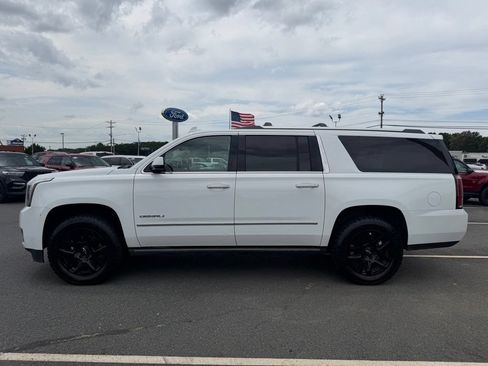 Used 2016 GMC Yukon XL Denali w/ Open Road Package AWD/4WD image 7