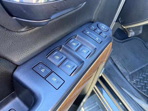 Used 2016 Chevrolet Silverado 3500 LTZ w/ Duramax Plus Package image 10