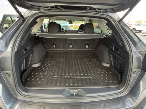 Certified 2025 Subaru Outback Premium image 11