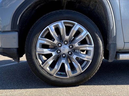 Used 2024 GMC Sierra 1500 Denali image 8