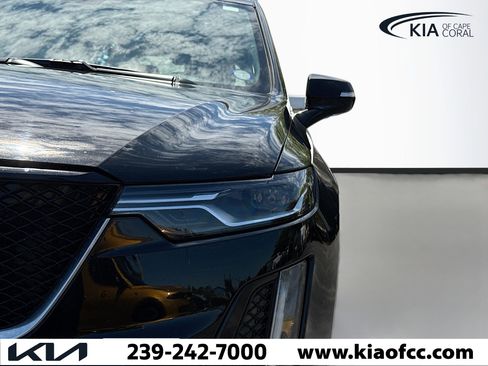 Used 2023 Cadillac XT6 Sport w/ LPO, Floor Liner Package image 8