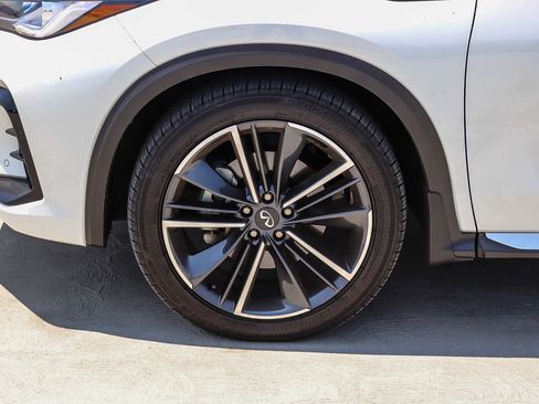 Used 2025 INFINITI QX50 Sport AWD/4WD image 11