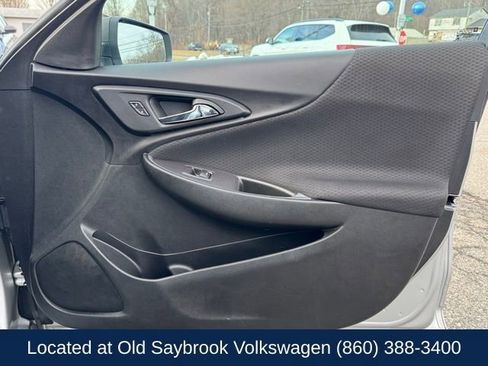 Used 2021 Chevrolet Malibu LS FWD image 28