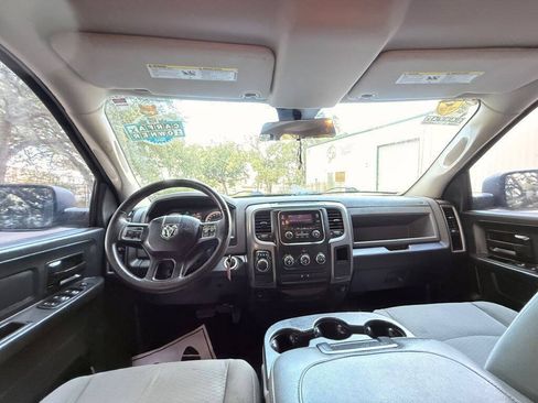 Used 2015 RAM 1500 Express RWD image 12