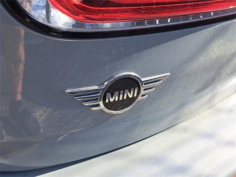 Used 2019 MINI Cooper Clubman w/ Premium Package image 5