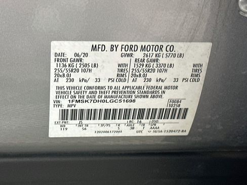 Used 2020 Ford Explorer XLT w/ Equipment Group 202A RWD image 12