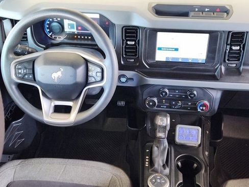 Used 2022 Ford Bronco 4-Door image 27