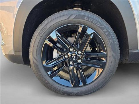 New 2026 Chevrolet Trax ACTIV w/ Sunroof Package image 10