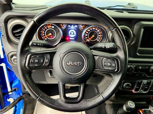 Used 2022 Jeep Wrangler Unlimited Sport AWD/4WD image 13
