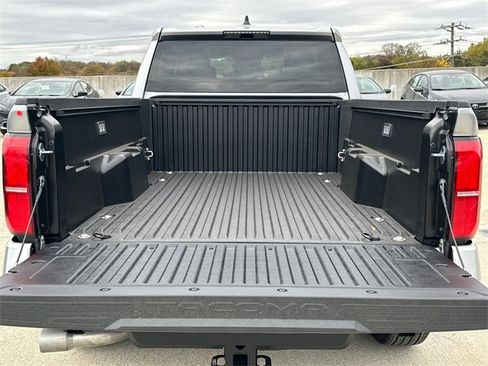 New 2025 Toyota Tacoma TRD Sport image 6