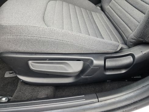 Used 2025 Kia K4 EX image 23