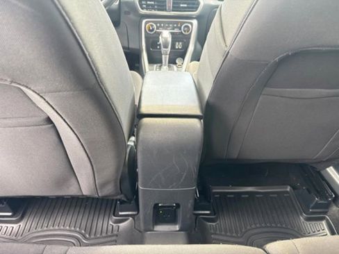Used 2018 Ford EcoSport SE w/ SE Convenience Package FWD image 30